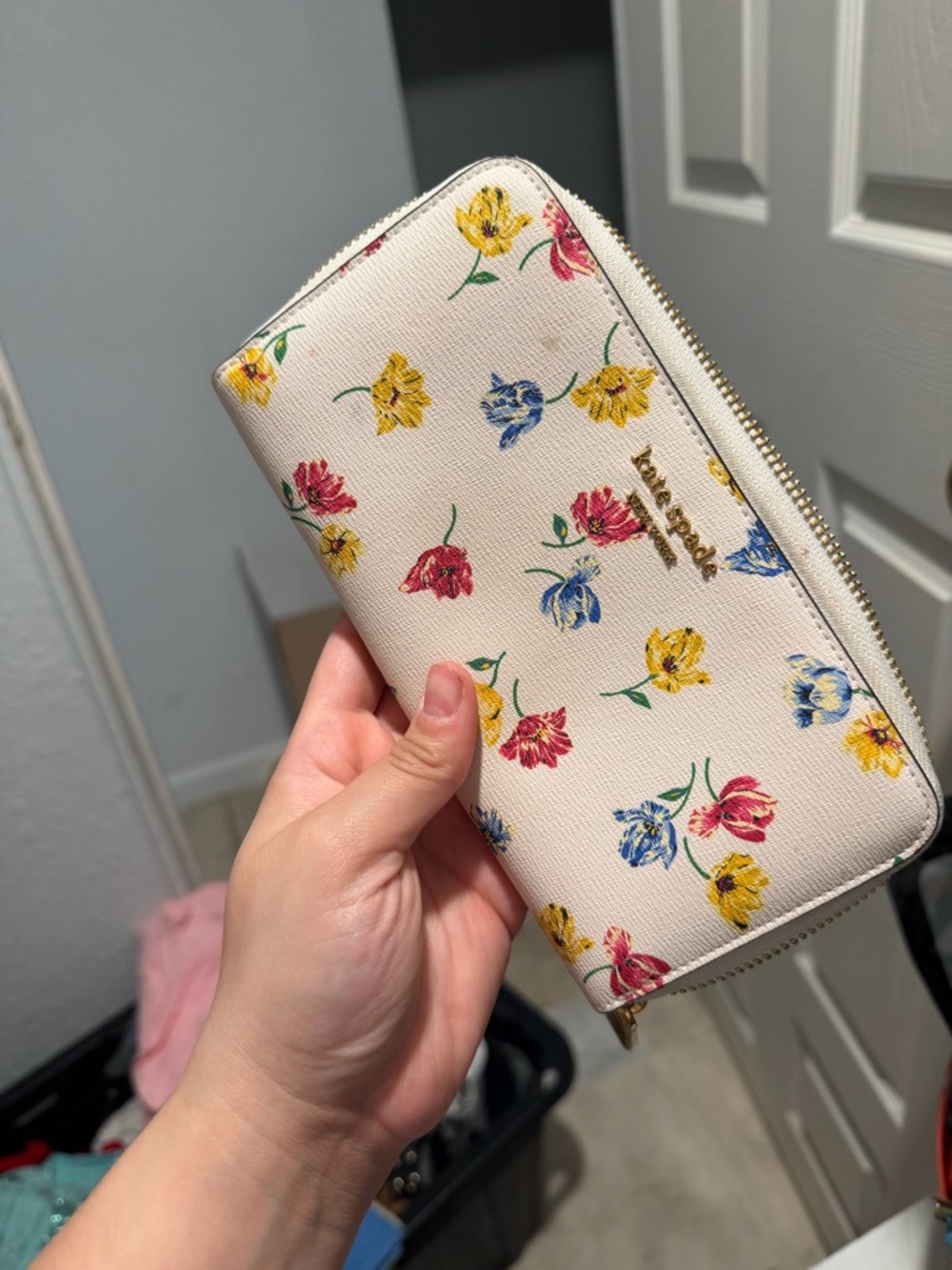 kate spade Cream Floral Zip-Around Wallet with Multicolor Tulips
